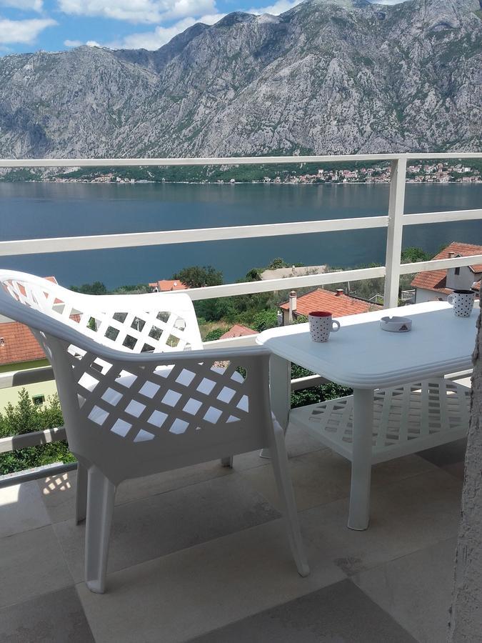 Apartment Marija Kotor Exterior foto